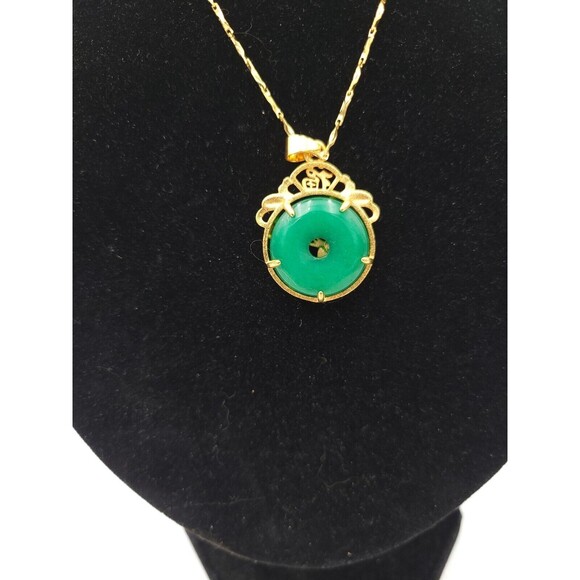 Green Jade Gold Tone Dragon Pendant On 18k Gold Electroplated Chain Necklace - Picture 3 of 10